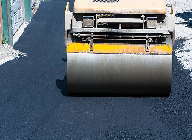 Driveway Snow Removal Preparation in Murillo, TX